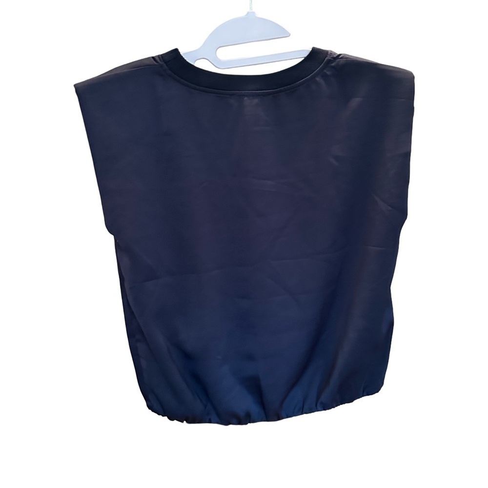 Skies Are Blue NWT Navy Top Size S - Picture 2 of 3